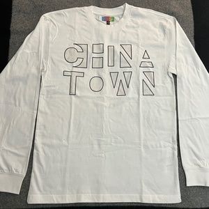 CHINATOWN MARKET UV Activated White L/S Shirt MED